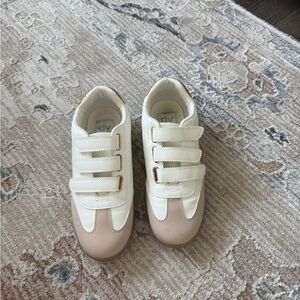 Dolce Vita White & Tan Sneakers